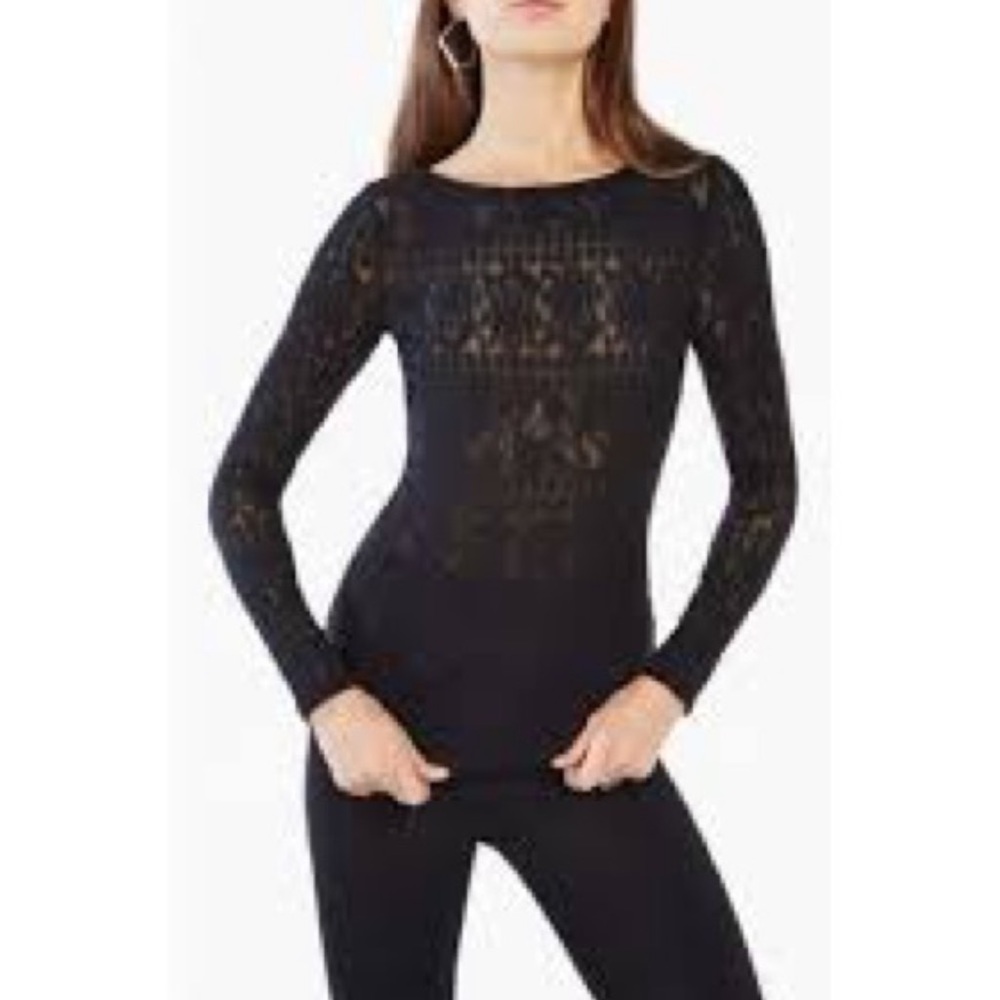 ❤️ BCBG Lace Top